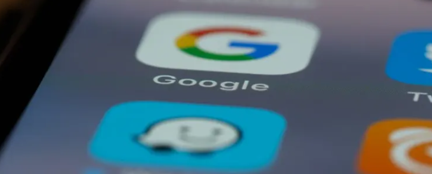 📱 La IA de Google ahora detiene 10 mil millones de fraudes al mes (y así te protege sin que lo notes)