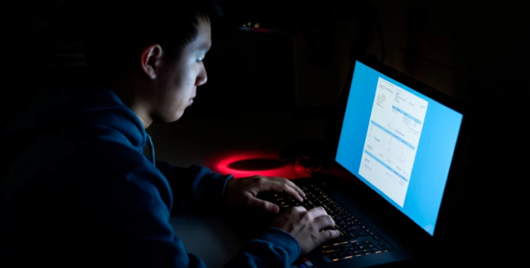 🧠 Cuando una factura de VPN abre la puerta al infierno: el engaño detrás de HttpTroy